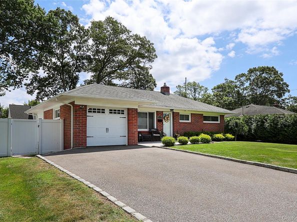 1057 Thompson Drive, Bay Shore NY 11706