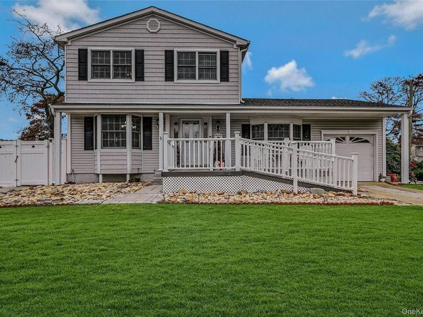 66 Rosemary Place, East Islip NY 11730