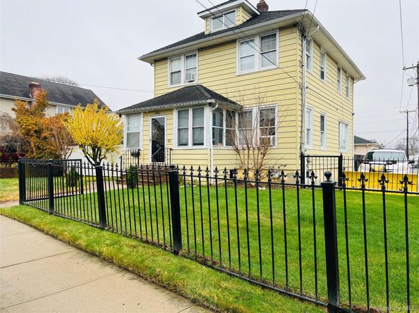 83 Roger Avenue, Inwood NY 11096