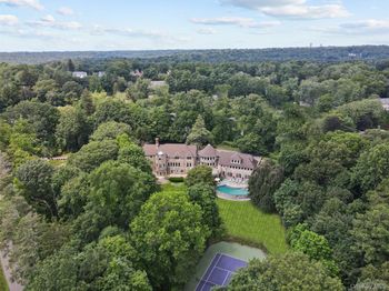 383 Woodlands Road