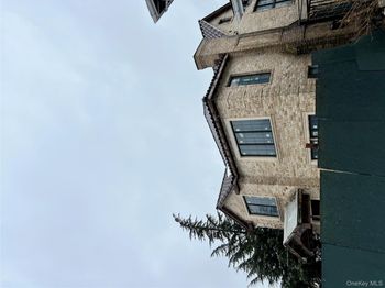 8324 Langdale Street