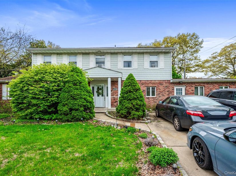 122 Clinton Avenue, Port Jefferson Station NY 11776