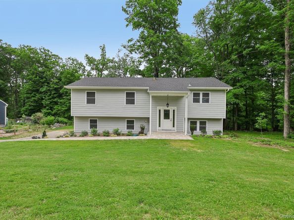 2853 Hedwig Drive, Yorktown Heights NY 10598