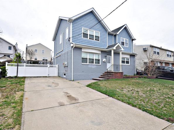 468 Keller Avenue, Elmont NY 11003
