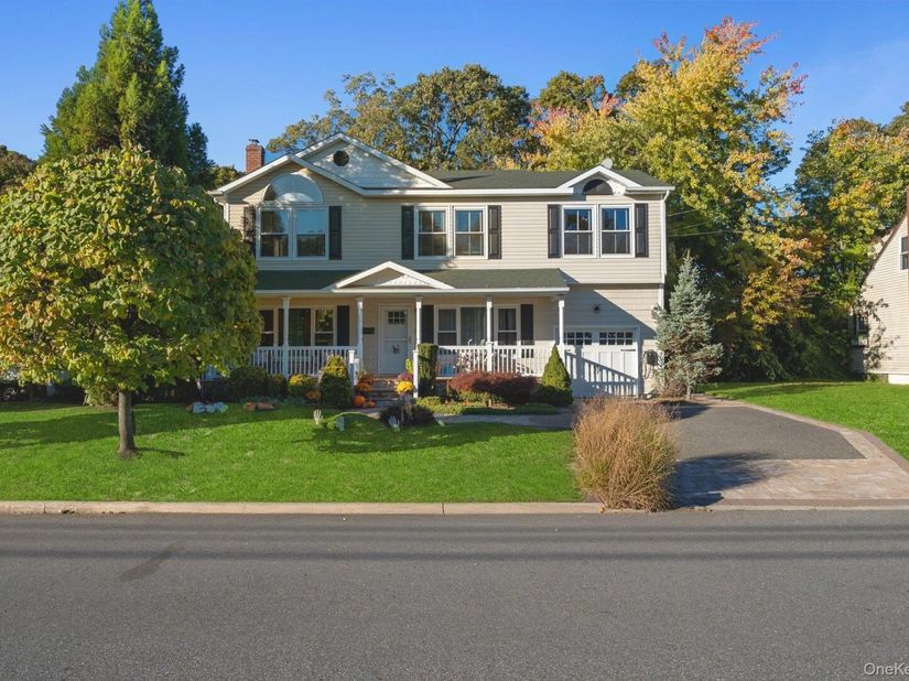 11 Elaine Drive, Sayville NY 11782