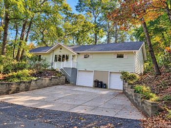 140 Hallock Landing Road