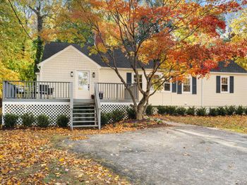 27 Winding Lane