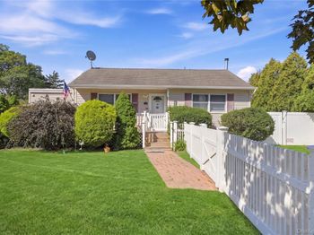 98 Smith Avenue