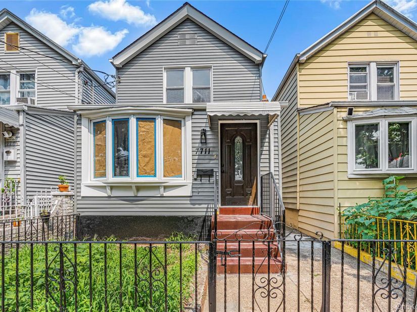 7711 97th Avenue, Ozone Park NY 11416