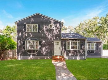 9 Half Moon Pond Road