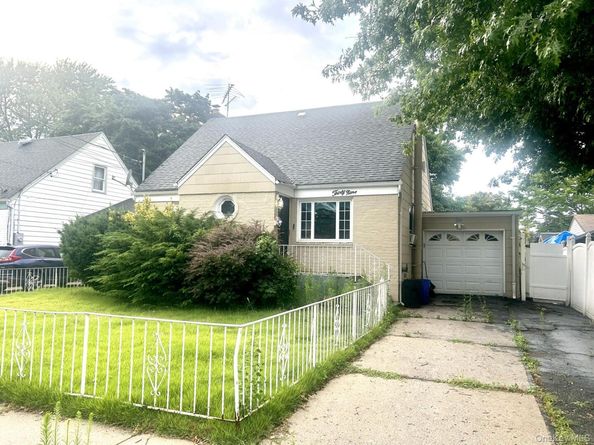 39 Harold Avenue, Hempstead NY 11550