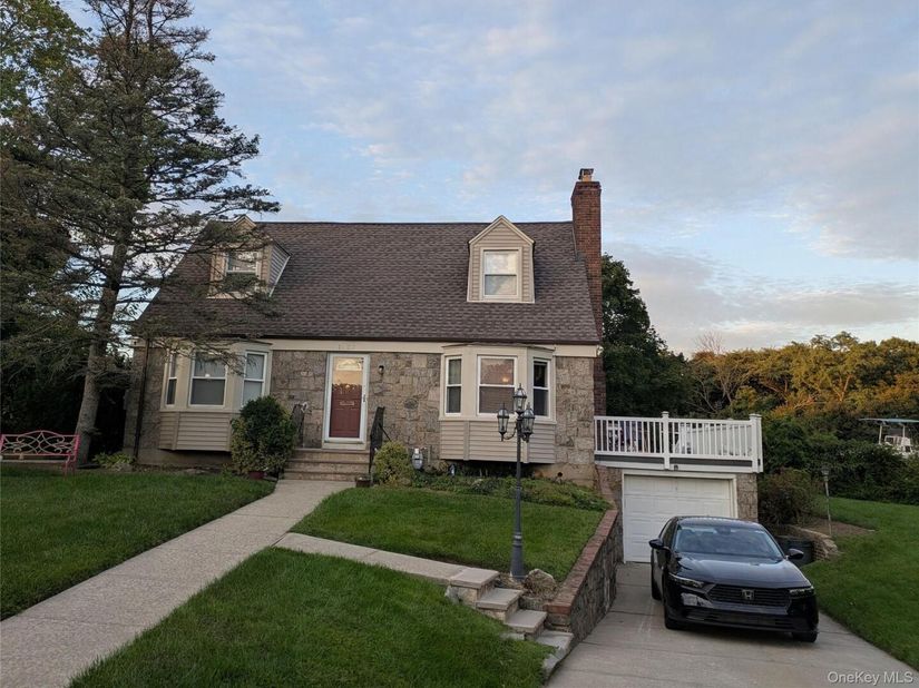 1333 Larboard Court, Uniondale NY 11553
