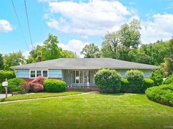 456 Old Farmingdale Road