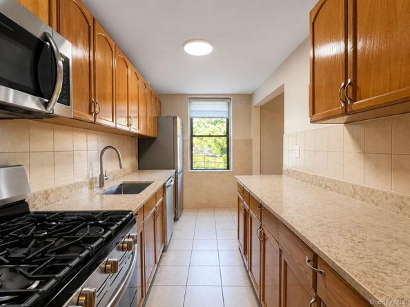 19-48 80 Street 1, Astoria NY 11370