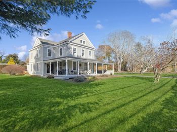 718 Montauk Highway