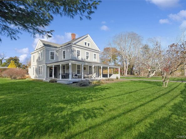 718 Montauk Highway, East Quogue NY 11942
