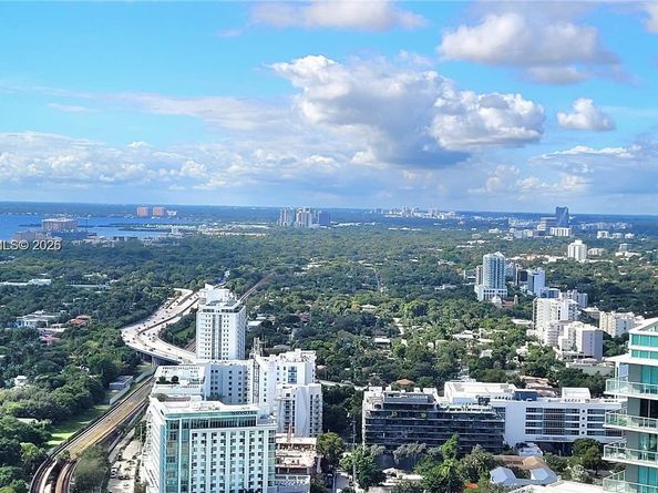 1100 S Miami Ave 4201, Miami FL 33130