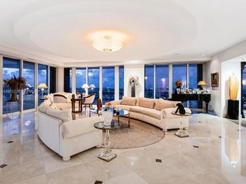 7000 Island Blvd
