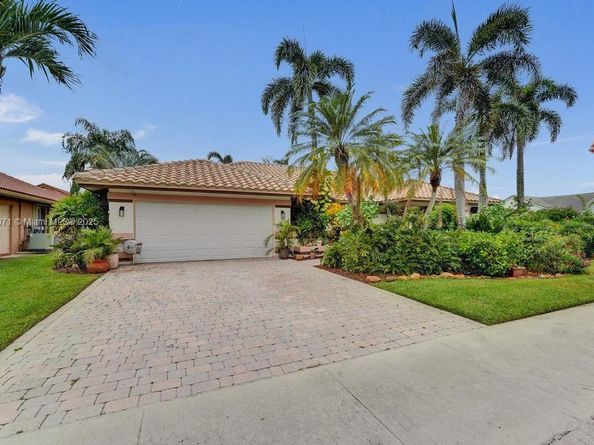 3187 Beechberry Cir, Davie FL 33328