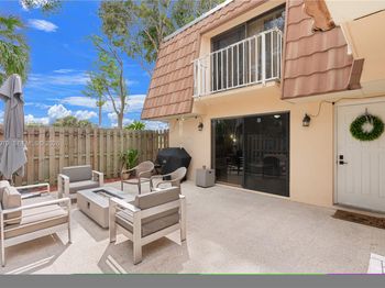 534 Green Springs Pl