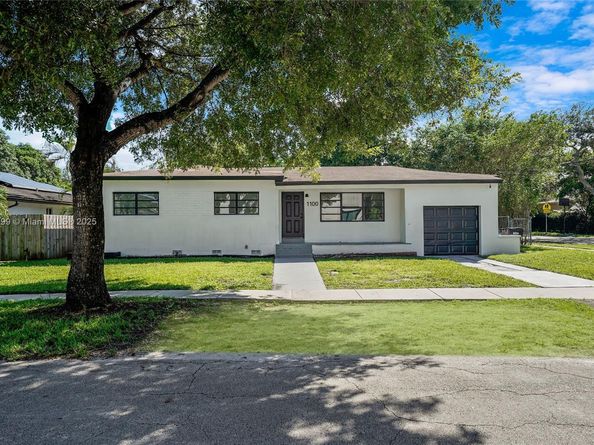 1100 NE 166th St, North Miami Beach FL 33162