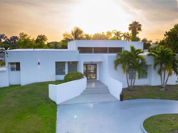 290 NW 125th Ave, Miami FL 33182