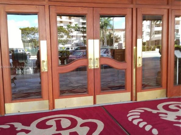 700 Biltmore Way 216, Coral Gables FL 33134