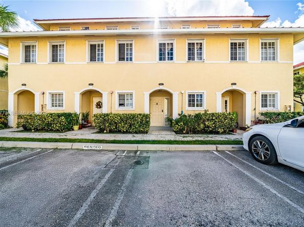 2040 NE 167 th 3128, North Miami Beach FL 33162