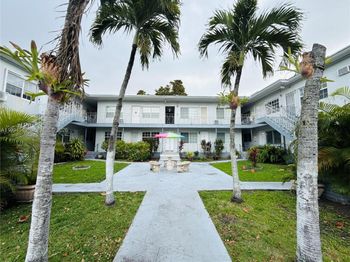 555 SW 16th Ave