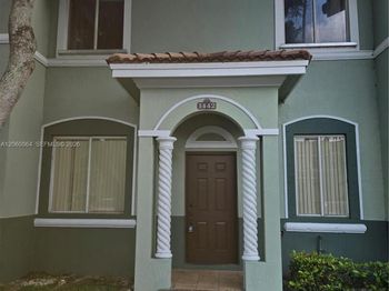 1442 SE 24th Ct