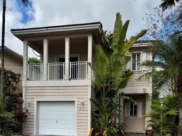 3121 SE 2nd Dr, Homestead FL 33033