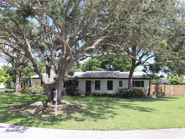 17191 SW 85th Ave, Palmetto Bay FL 33157