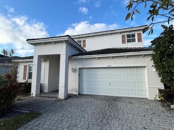 3449 NE 2nd St, Homestead FL 33033