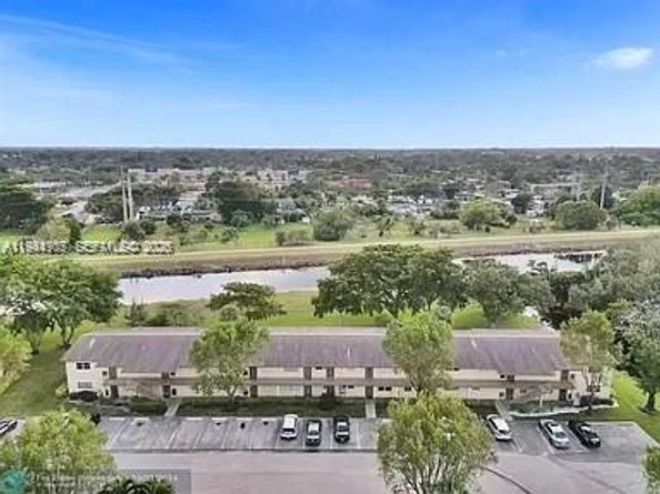 7610 NW 1st St 208, Margate FL 33063