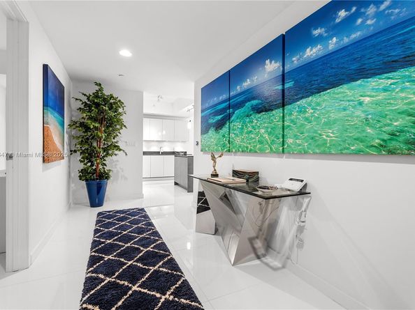 1010 Brickell Ave 4206, Miami FL 33131