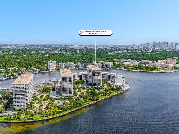 3 Grove Isle Dr C1804, Miami FL 33133