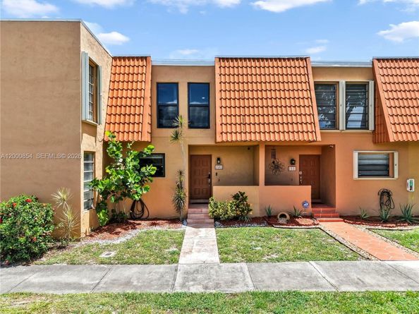 1541 NW 92nd Ave 186, Pembroke Pines FL 33024