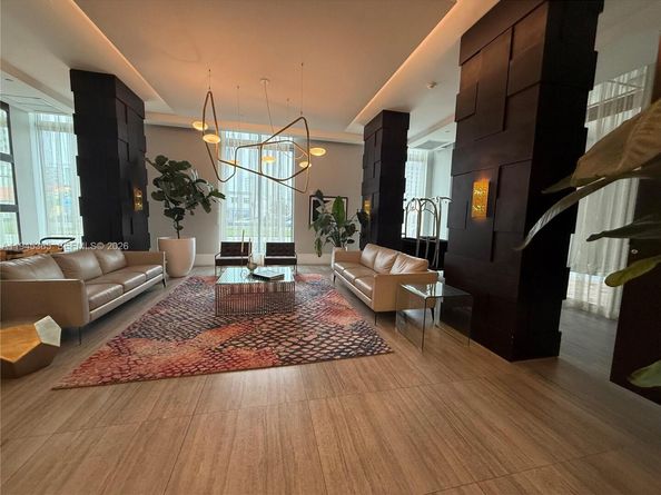 140 S Dixie Hwy 437, Hollywood FL 33020