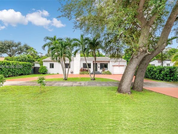 160 South Dr, Miami Springs FL 33166