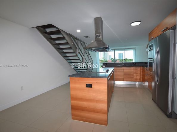 2950 NE 188th St 336, Aventura FL 33180