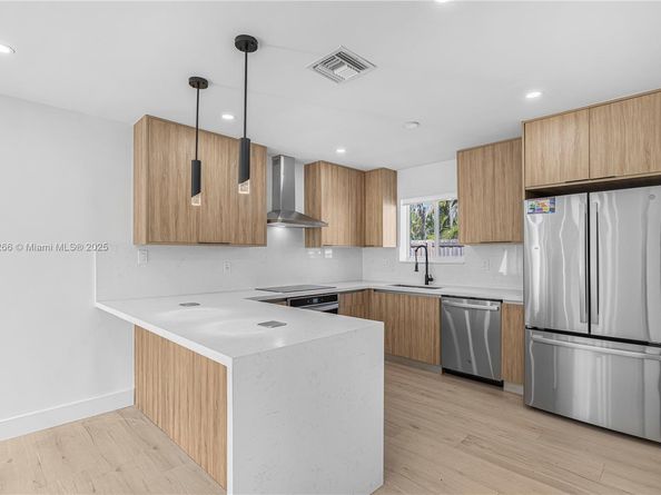 1116 N 31st Ave, Hollywood FL 33021