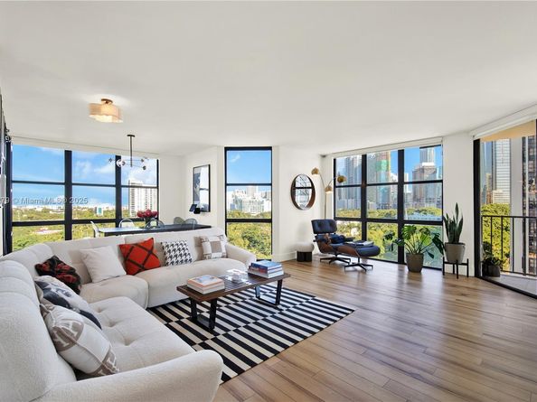 1915 Brickell Ave C1101, Miami FL 33129