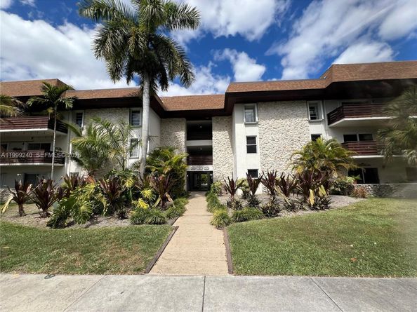 7473 SW 82nd St A209, Miami FL 33143