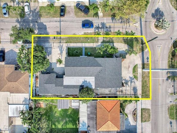 6501 SW 4th St, Miami FL 33144