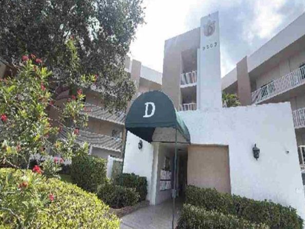 9563 WELDON Circle D311, Tamarac FL 33321