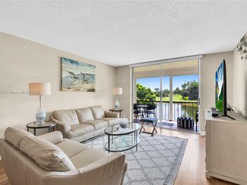 9320 S Hollybrook Lake Dr