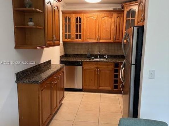 13250 SW 7th Ct 114L, Pembroke Pines FL 33027