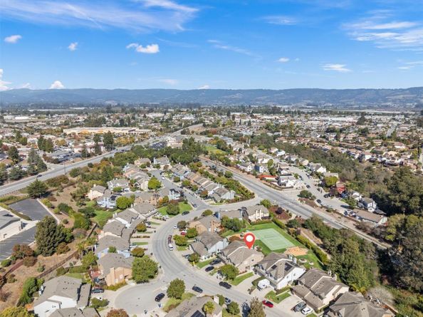 52 Winding Way, Watsonville CA 95076