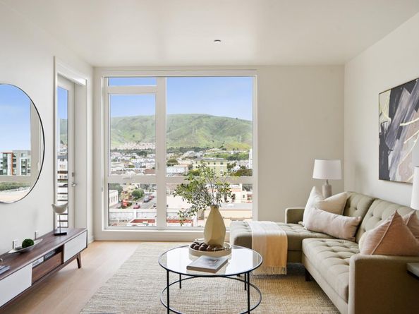 200 Linden Avenue 811, South San Francisco CA 94080