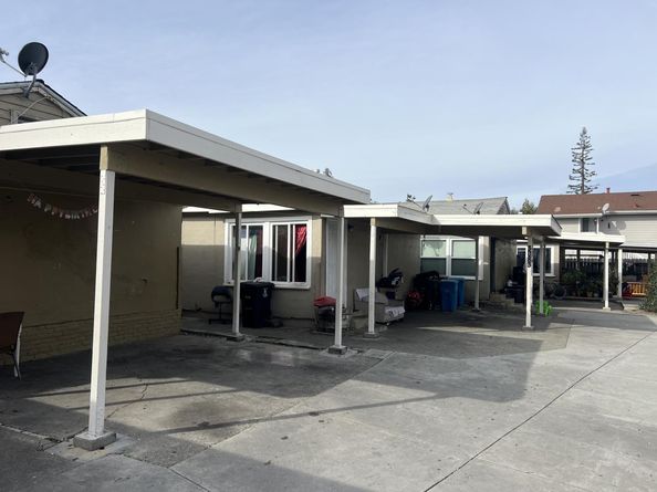 William, Redwood City CA 94063